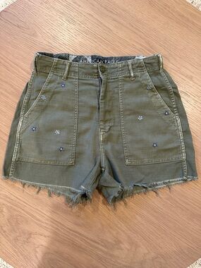 American Eagle Short